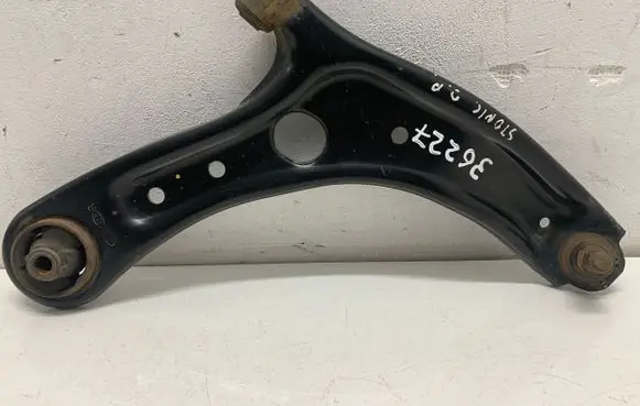 KIA Stonic Front lower control arm/wishbone 54584H5000