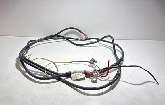 Volvo XC70 Positive cable (battery) 30658298