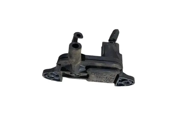 Volvo XC90 Exhaust gas pressure sensor 3M5A5L200AA