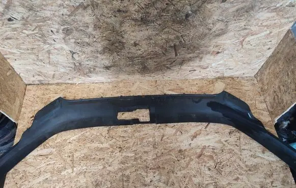 Radiator trim