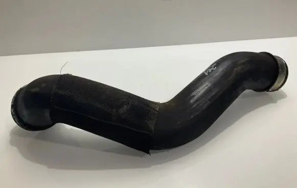 Mercedes-Benz E W211 Intercooler hose/pipe