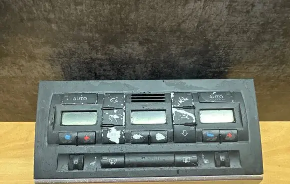 Audi A4 S4 B6 8E 8H Climate control unit 8E0820043J 0734063
