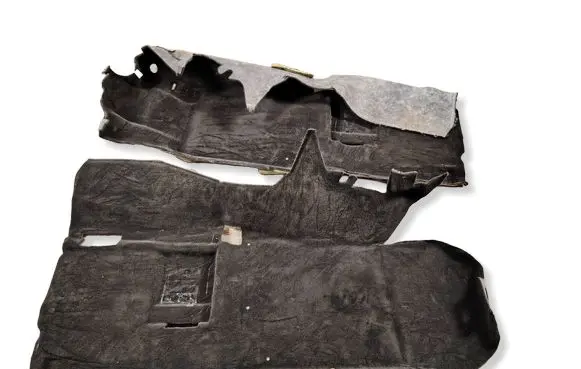 Mercedes-Benz 300 SL-24 Interior carpet 1296800140 1296800240