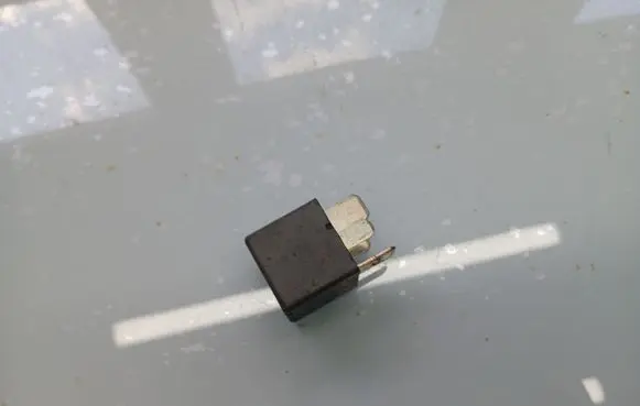 Mercedes-Benz C W205 Other relay A0009822923