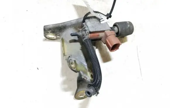 Toyota Corolla E120 E130 Turbo solenoid valve 2586064140