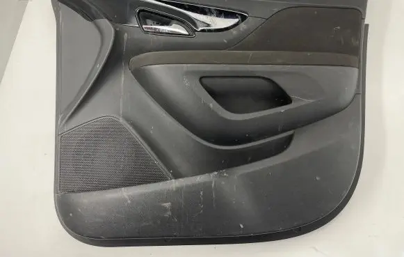 Opel Mokka X Front door card panel trim