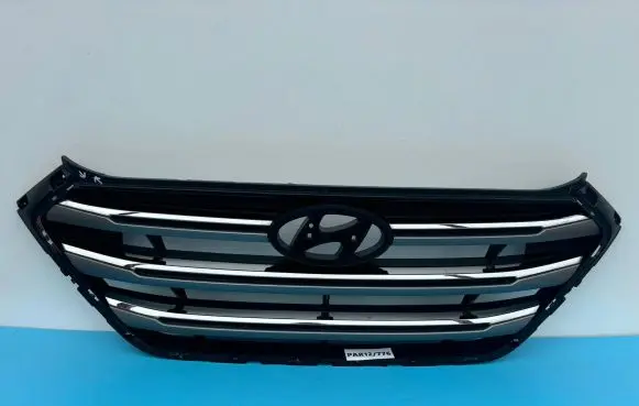 Hyundai Tucson TL Front bumper upper radiator grill 86351-D7100