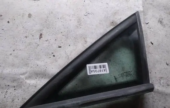 Seat Toledo III (5P) Front triangle window/glass as2