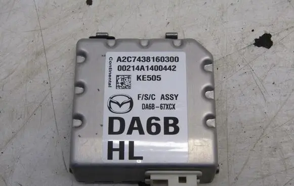Mazda 2 Windshield/windscreen camera DA6B67XCX