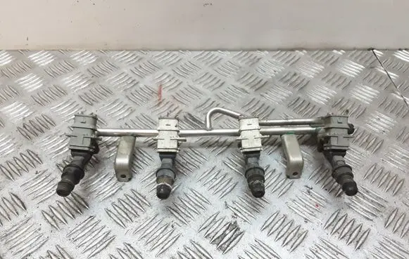 Opel Meriva A Fuel injectors set 25313846