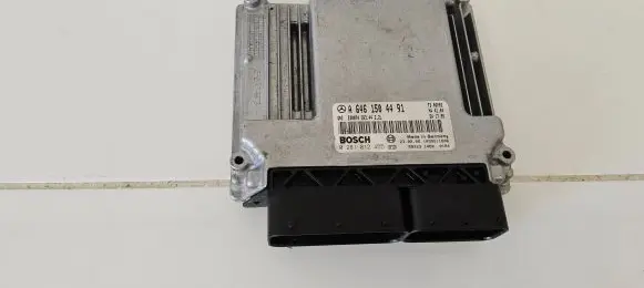 Mercedes-Benz E W211 Engine control unit/module A6461504491 1039S11606 0281012455