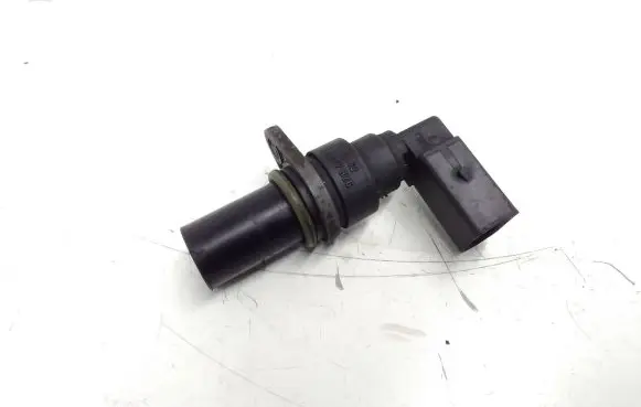 BMW 5 E39 Crankshaft position sensor 2247926