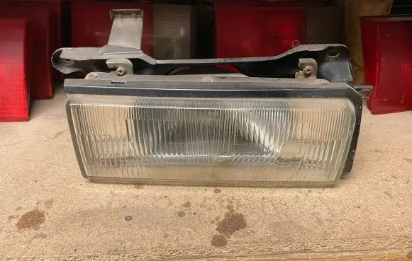 Mazda 626 Headlight/headlamp 0013371