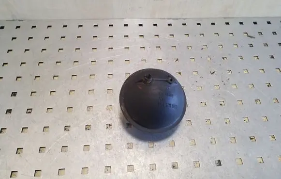 Vacuum air tank