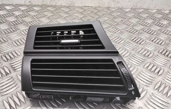 BMW X5 E70 Dashboard side air vent grill/cover trim 9227767