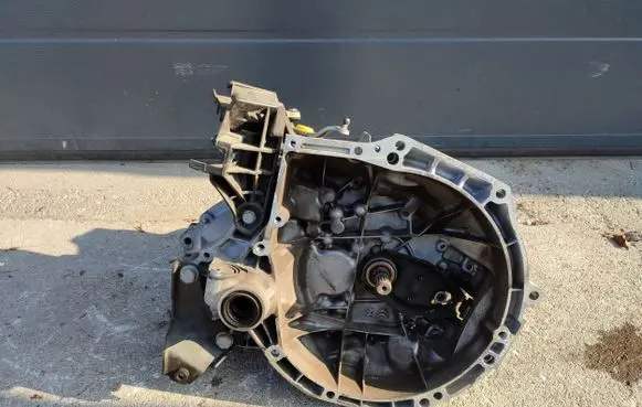 Citroen C3 Aircross Manual 5 speed gearbox 9812128610 98121286