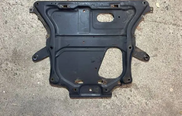 BMW 4 F36 Gran coupe Pickup box liner 31106860841