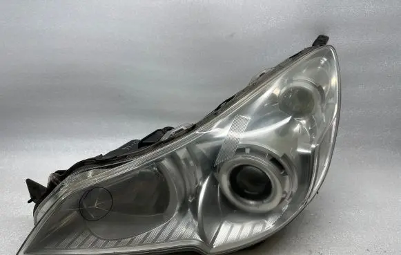 Subaru Legacy Headlight/headlamp 10020064