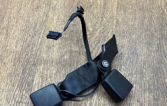 Audi Q5 SQ5 Middle seatbelt buckle (rear) 80A857739D