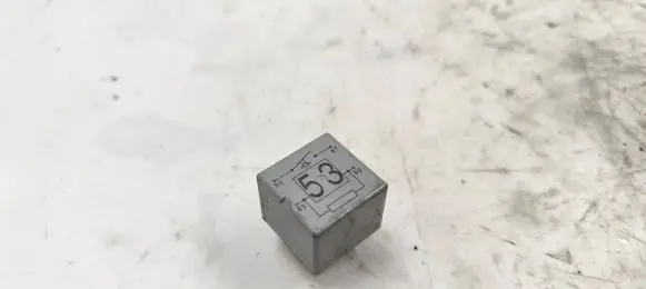 Audi A4 S4 B6 8E 8H Other relay 141951253B
