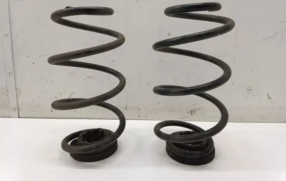 Mercedes-Benz CLA C118 X118 Rear coil spring