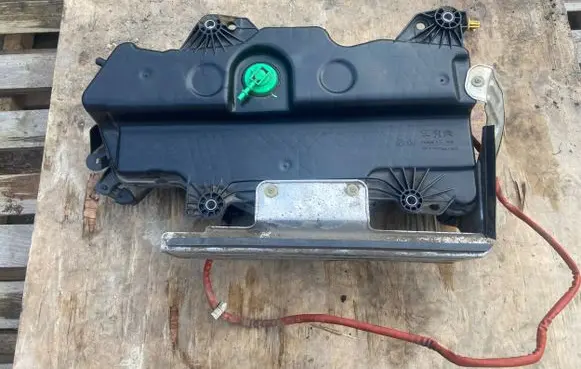 Peugeot Boxer AdBlue liquid reservoir 98183661 7340084