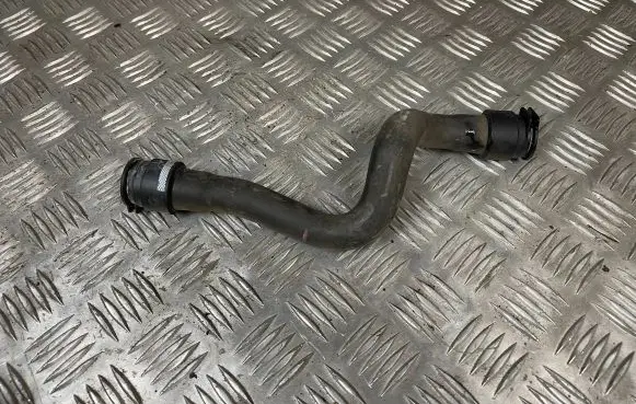 Peugeot 208 Engine coolant pipe/hose