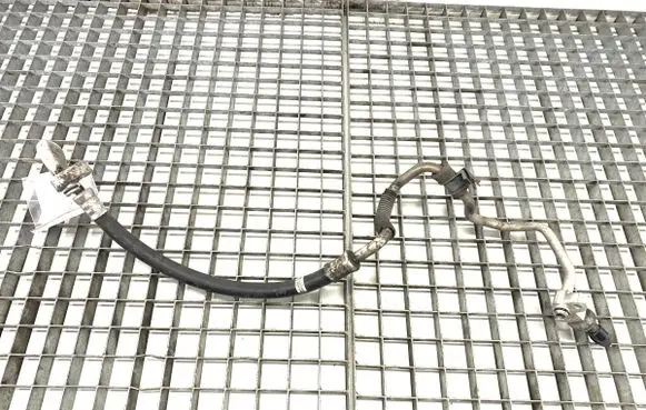 Honda CR-V Air conditioning (A/C) pipe/hose 80315-SWY-G022-M1