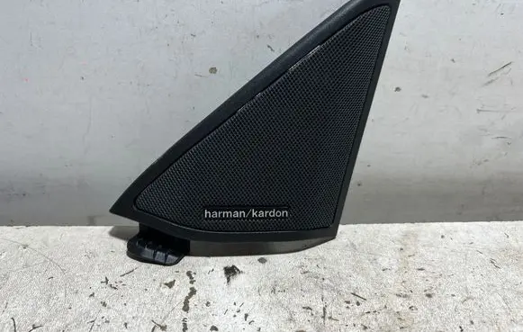 Mercedes-Benz E W212 Front door high frequency speaker A2128201002 8907027201