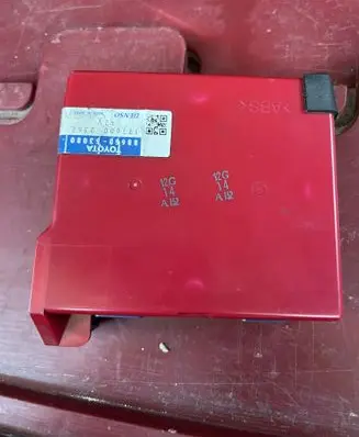 Lexus IS 220D-250-350 ABS control unit/module 8865053080 1776002362