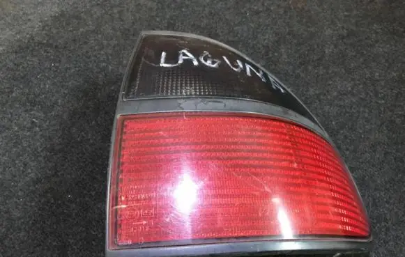 Renault Laguna I Rear/tail lights 7700820052