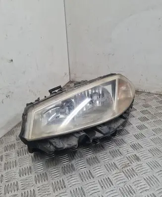 Renault Megane II Headlight/headlamp