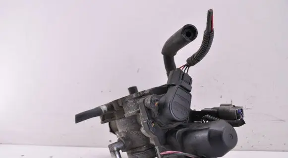 Toyota Prius (XW20) Throttle valve 8945230150