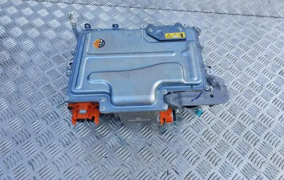 Nissan Juke II F16 Voltage converter inverter 291A16793R
