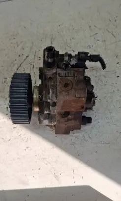 Opel Astra H Fuel injection high pressure pump 8973279241