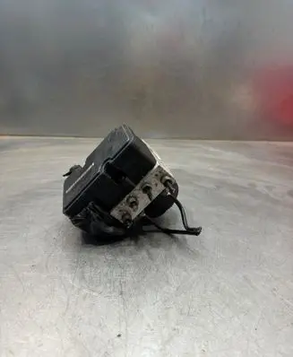 Citroen C2 ABS Pump 10097011243 TYA5K28B71 00402048E0