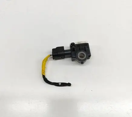 Maserati Ghibli Airbag deployment crash/impact sensor 670038225