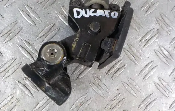 Fiat Ducato Sliding door middle roller runner 