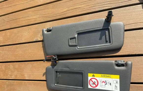 Audi A3 8Y Sun visor 5W0857562