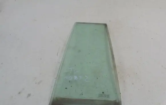 Skoda Octavia Mk2 (1Z) Rear side window 43R-00049