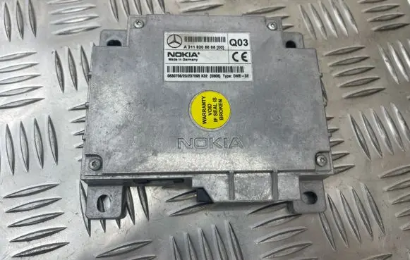 Mercedes-Benz E W211 Phone control unit/module A2118205885