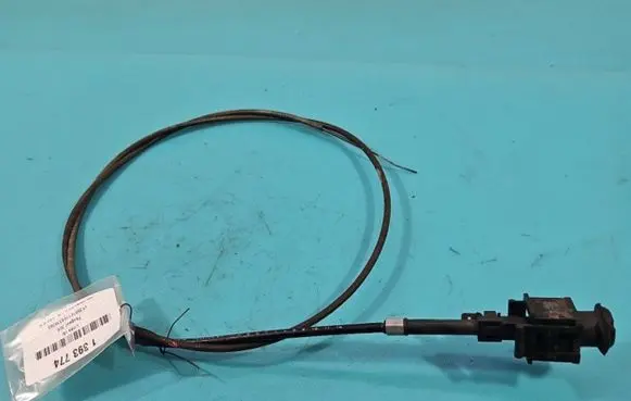 Peugeot 305 Engine bonnet/hood lock release cable IMPRK1393774