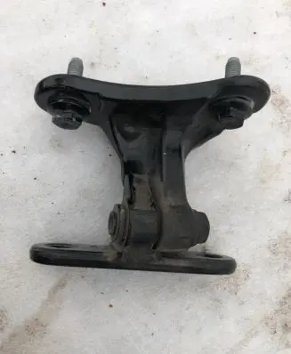 Mercedes-Benz B W246 W242 Front door upper hinge A046572