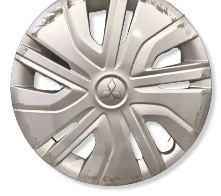 Mitsubishi Space Star R14 wheel hub/cap/trim 