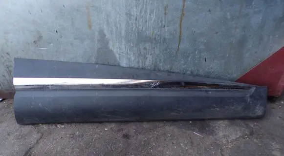 Renault Kadjar Front door trim (molding) 801863858R