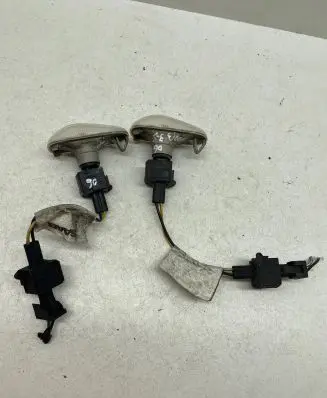 Saab 9-5 Front fender indicator light 1962345