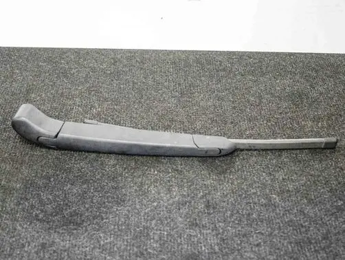 Hyundai i30 Rear wiper blade arm 08393