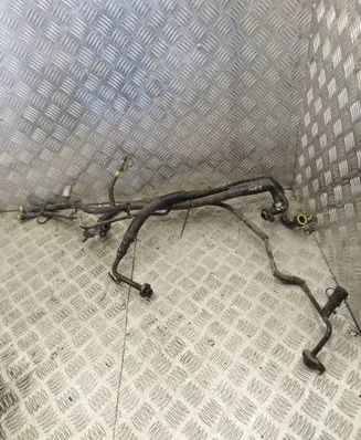 Air conditioning (A/C) pipe/hose