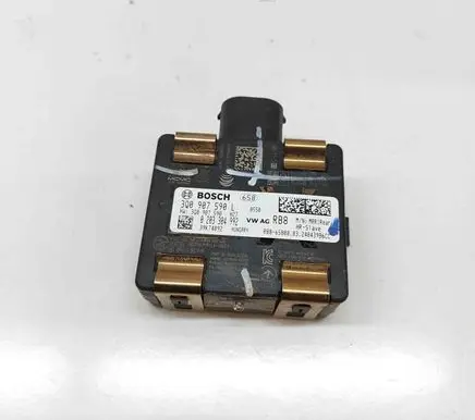 Audi Q3 F3 Blind spot module 3Q0907590 0203304992