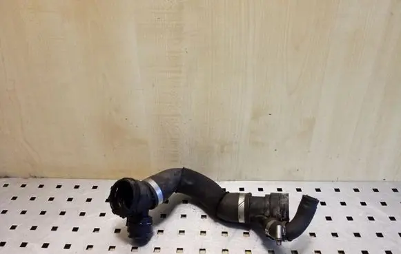 BMW X5 E70 Engine coolant pipe/hose 15476810